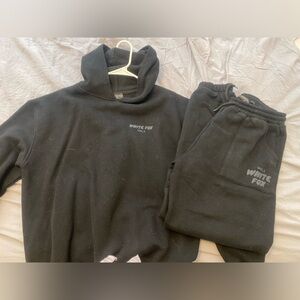 White Fox Black Set